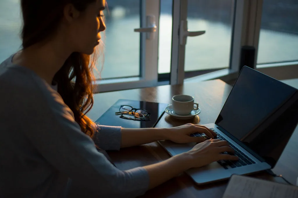 escritor freelancer a ganhar dinheiro